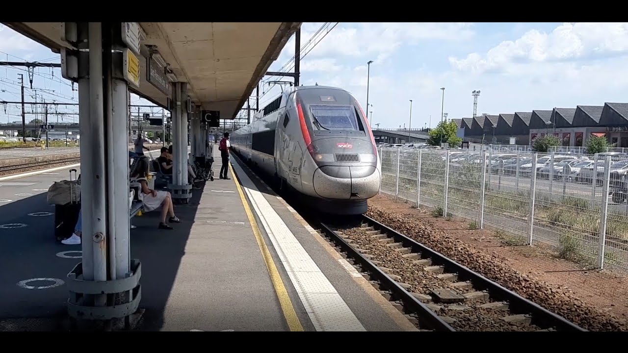 TGV et TER à Saint-Pierre-des-Corps