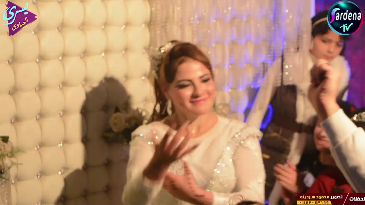 انا لو لو سلام اوشة الجديد الى مكسر قاعه القصر باجا وشوف كمية الناس الى فى الفرح