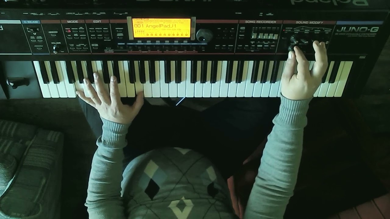 Roland Juno G Sound design and themes