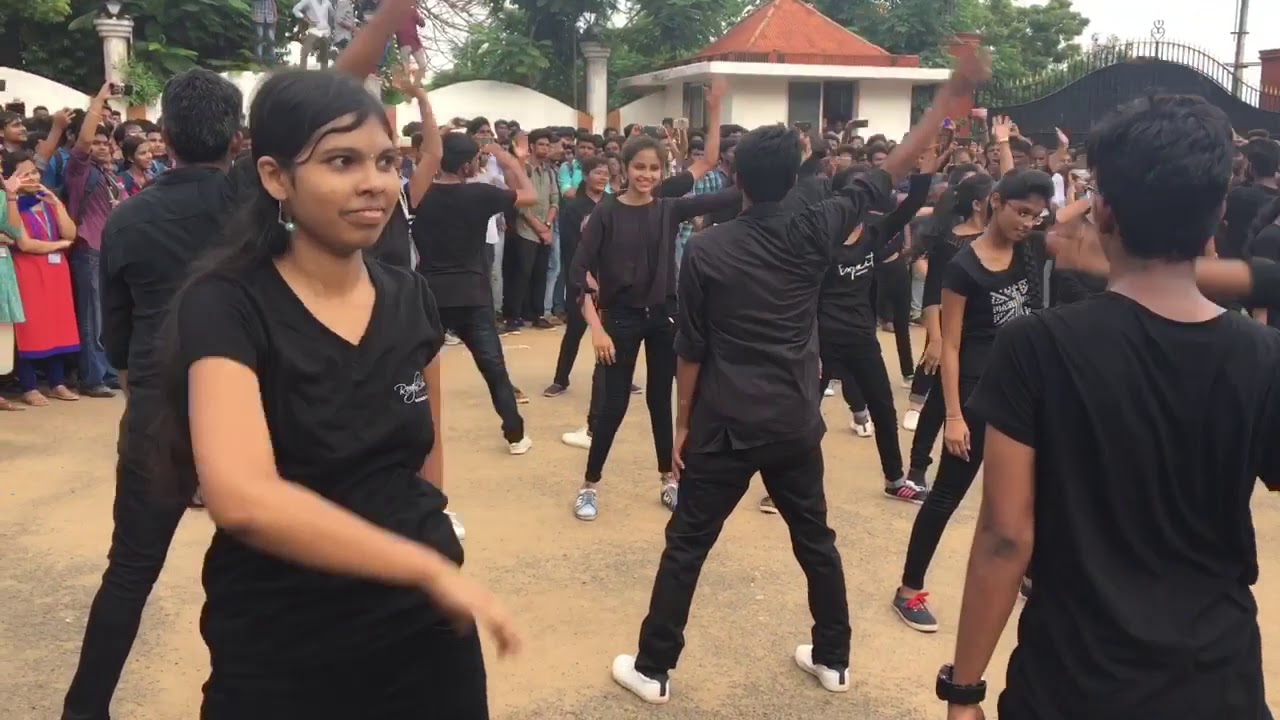 Veltech Flash Mob 2k18    # lavazza