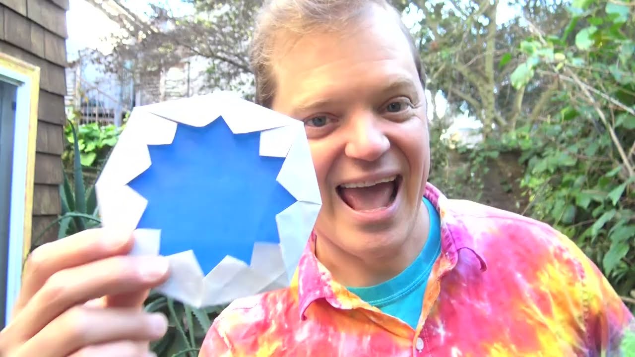12-Point Star Frisbee and Boomerang - Origami Dodecagram