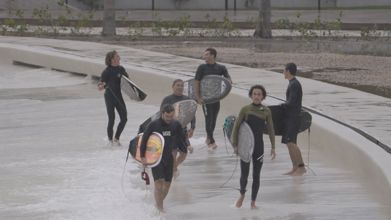Surfland com Tuco Arruda, Mateus Herdy, Pedro Barros, Keegan Palmer & Co