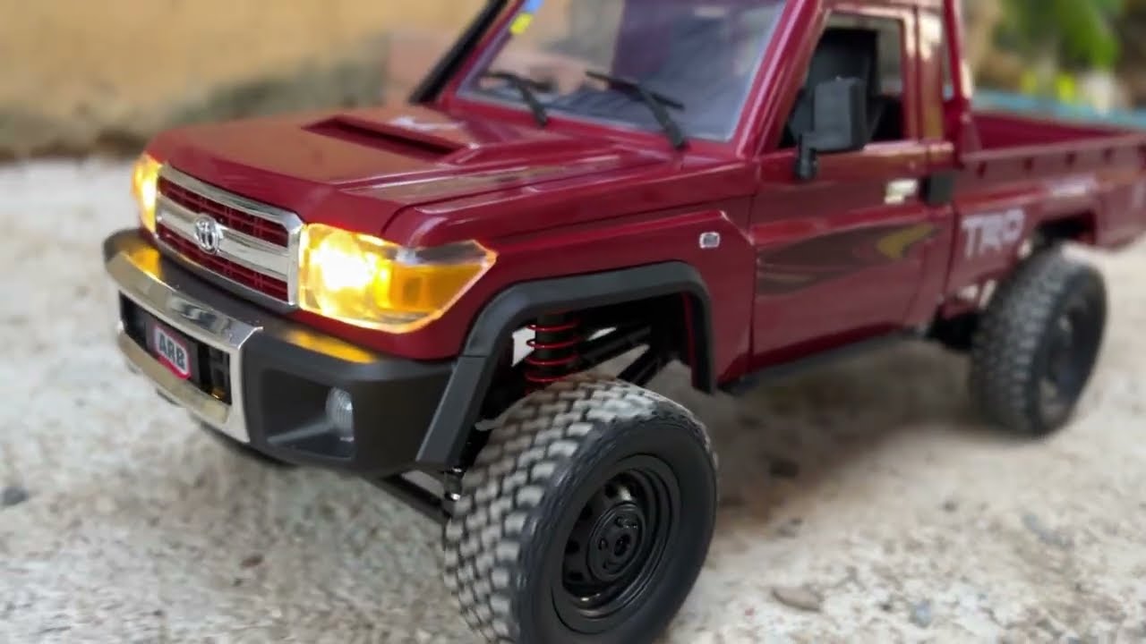 Unboxing!Toyota LC79 RC Truck 
