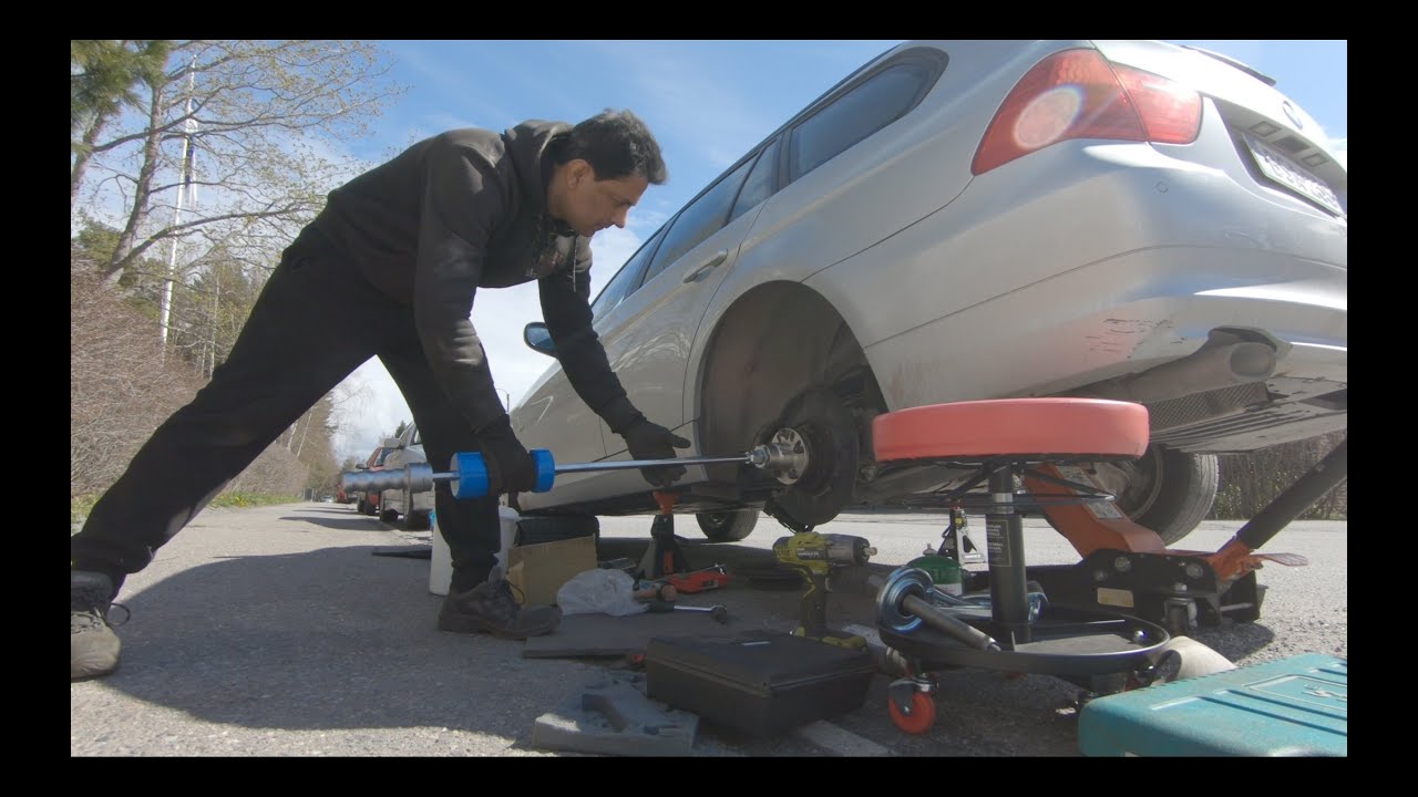 How to Replace Rear Wheel Bearing on a BMW E91, E90, E92