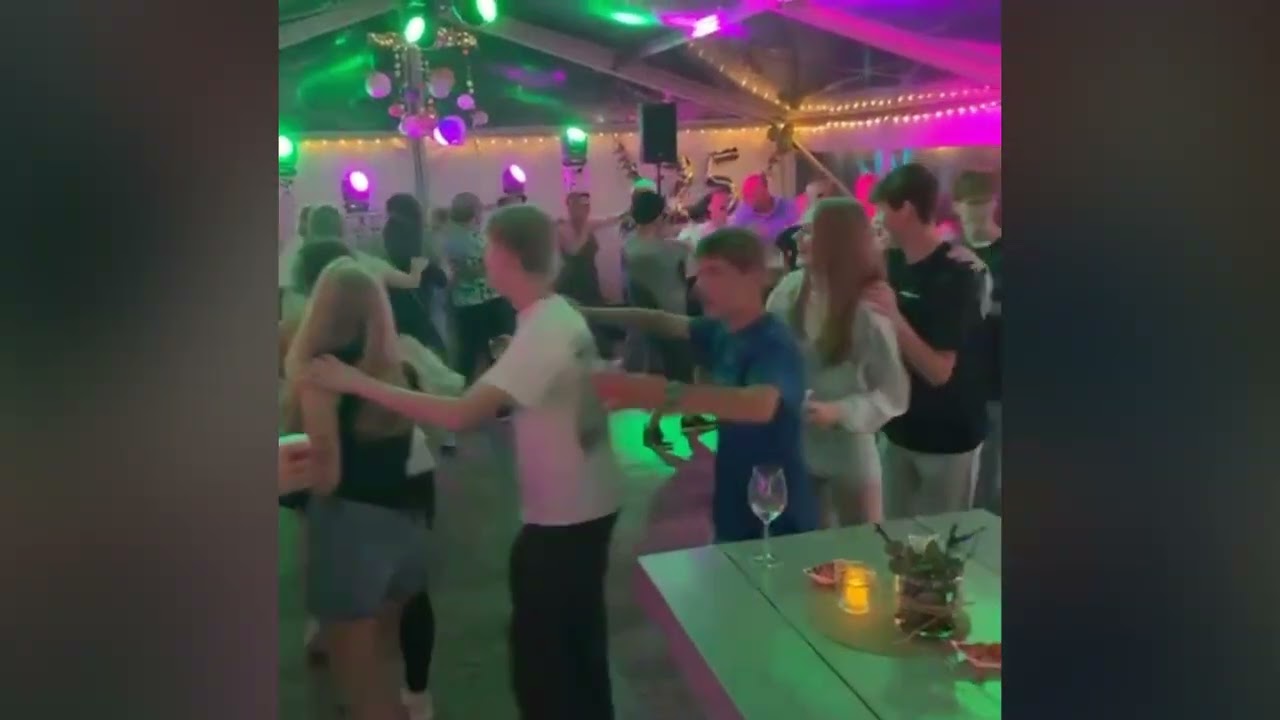 Het Ezellied en op de Brug bij Alfons en Monique