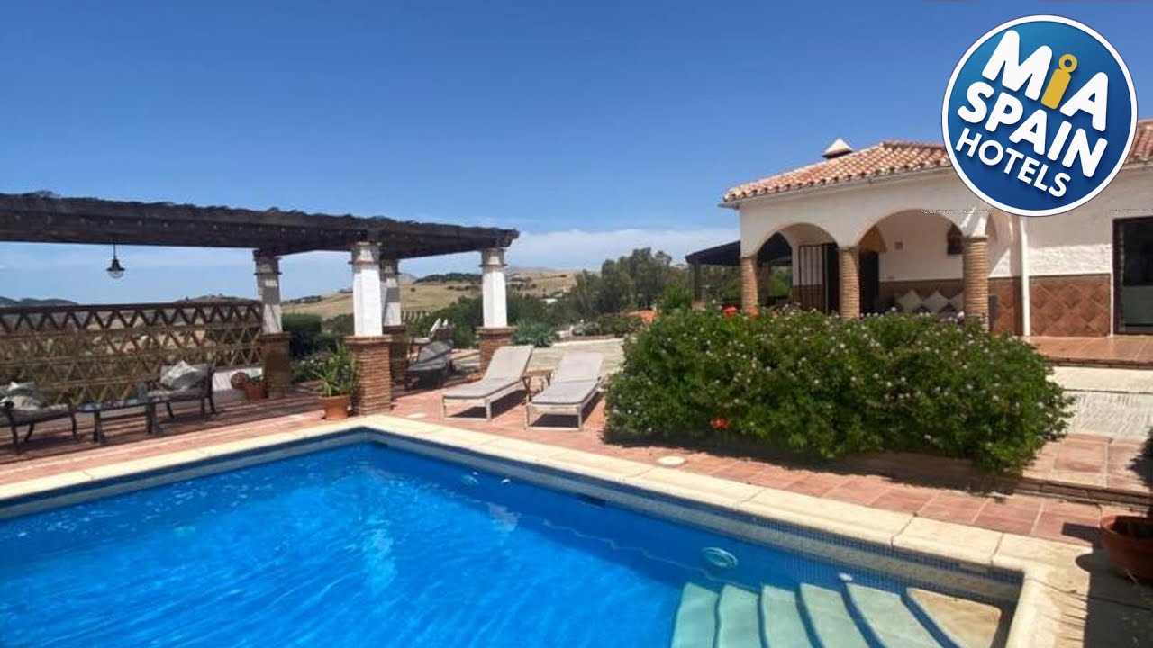 Villa Azafran | Almogía, Spain | Hotel Review 🏩