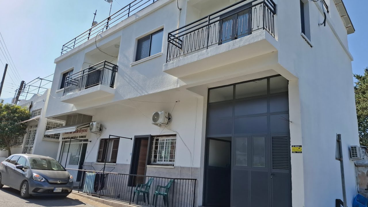 Nice 4 Bedroom Apartment With Nice Size Entrance Porch Location Karaoğlanoğlu Belediyesi Girne