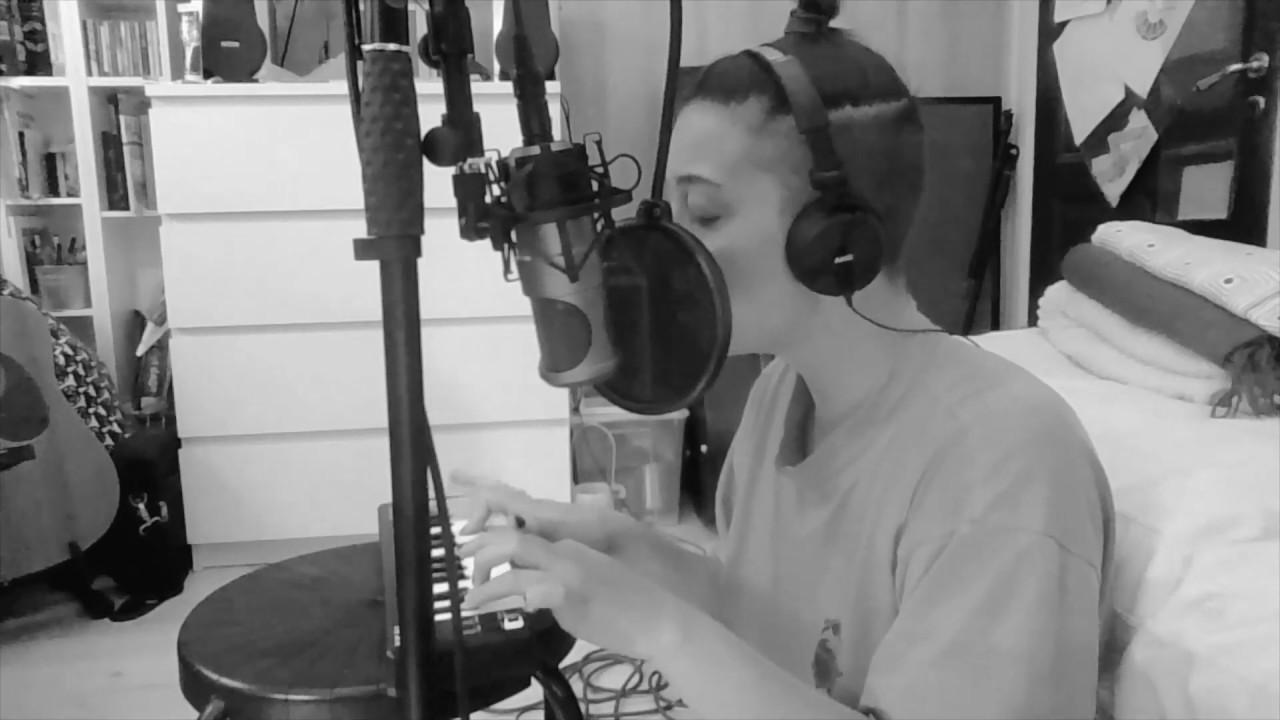 Lily Allen - The Fear cover by Sara M-Johansson