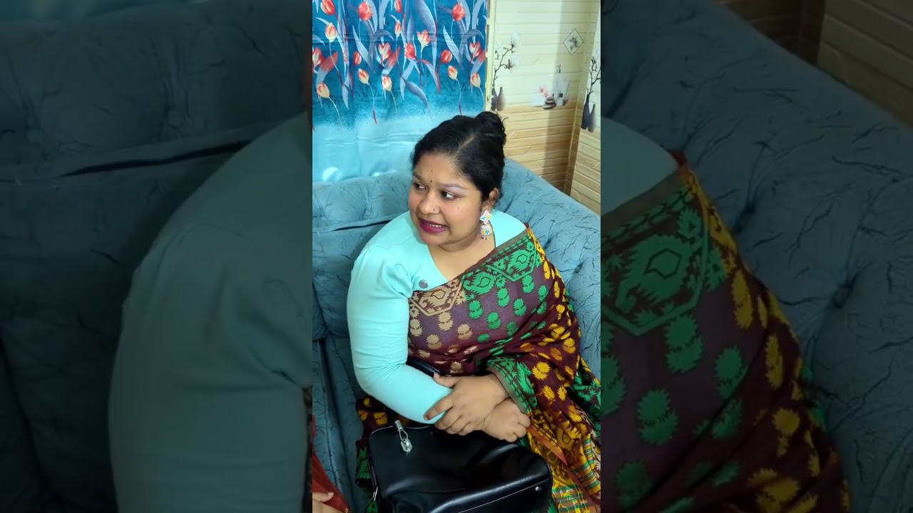 শিল্পপতি স্বামীকে প