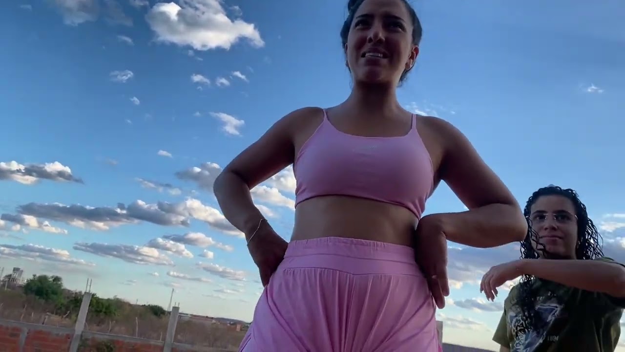 FINGIR PRA AS MENINAS QUE NÃO TOMEI BANHO 