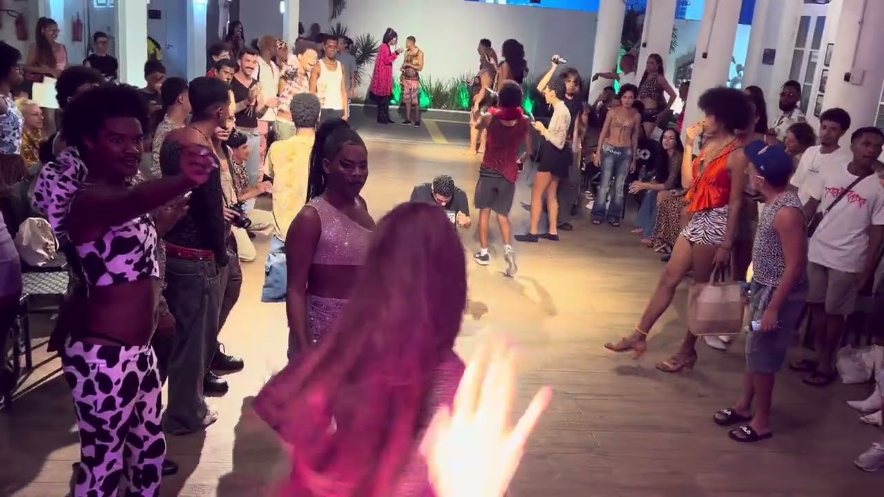 VOGUE PERFORMANCE OTA -  MISTURA TROPICAL • 13/03/26 🌺 @brazilianprint.br
