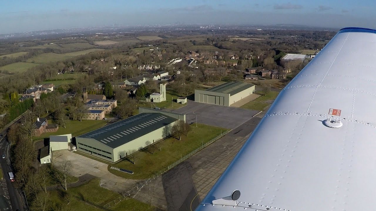 PA 28, light aircraft, turbulence montage