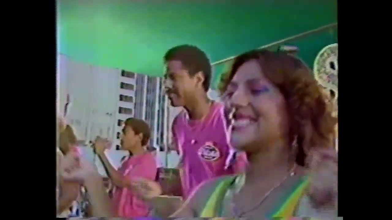 MUÑECA; cantando Julio Vera y la Sociedad de Barranco ( Eddie Palmierie)