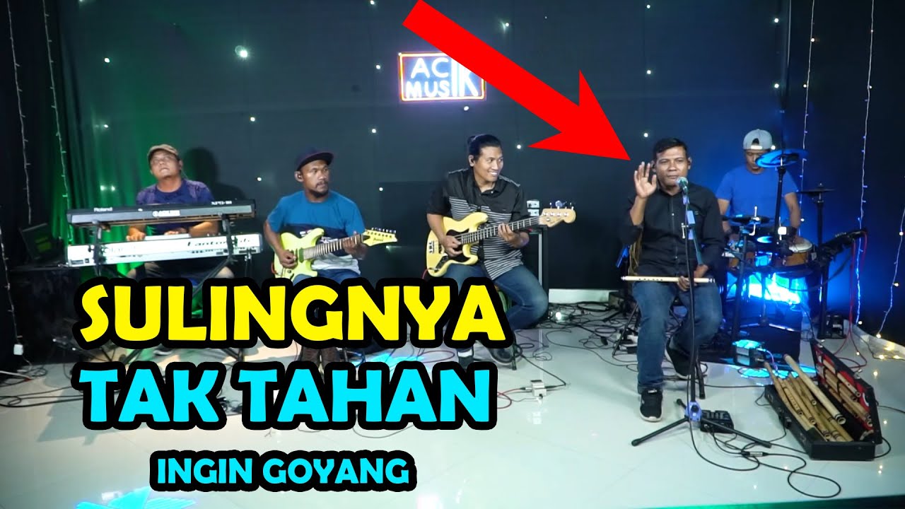 Lagu ini membuat pemain suling Joget2 sendiri & bikin lupa hutang 😁 (cek sound)