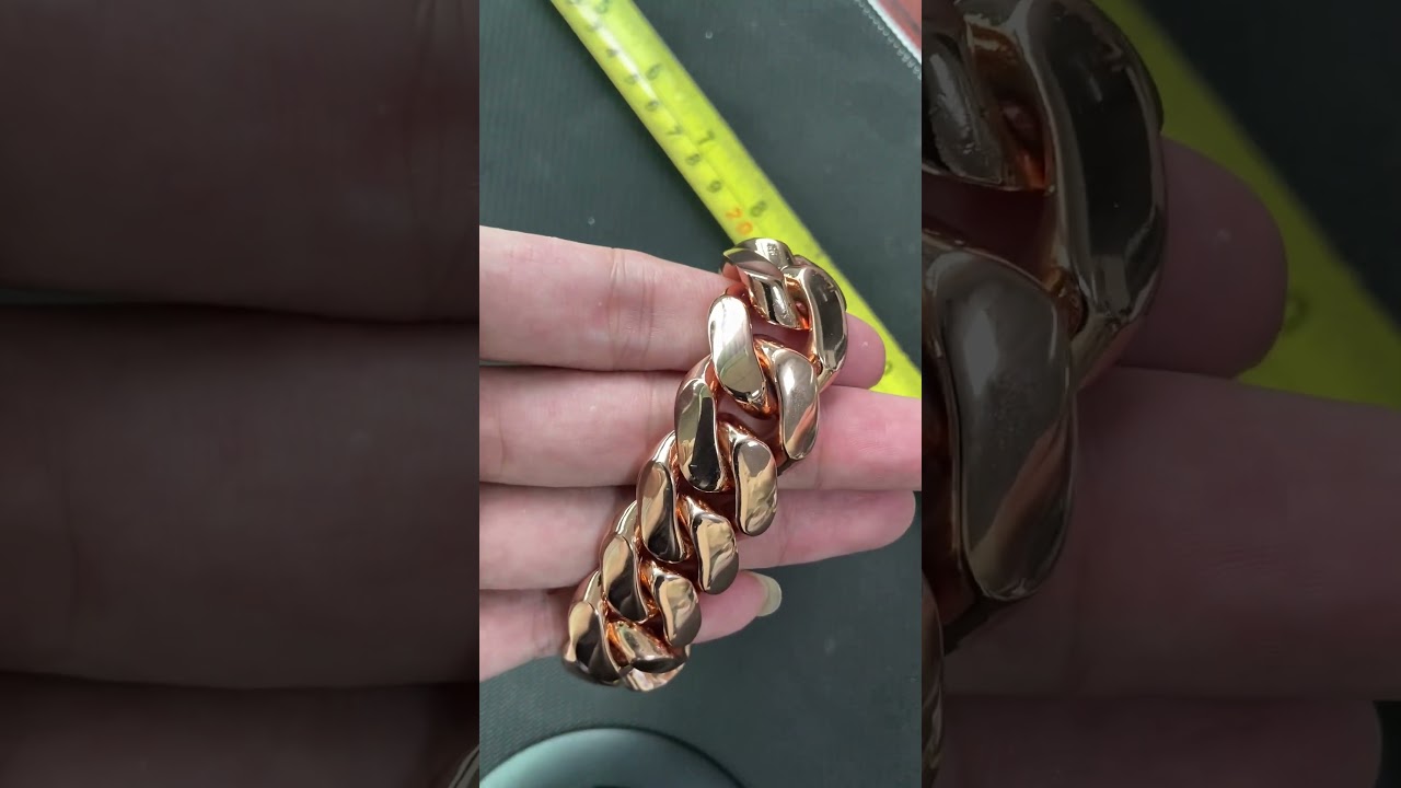 22mm 9IN Rose Gold Miami Cuban Link Bracelet | Butterfly Clasp Showcase & On-Wrist