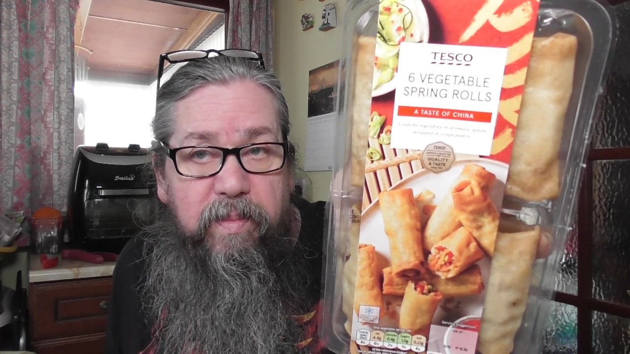 Tesco 6 veg spring rolls