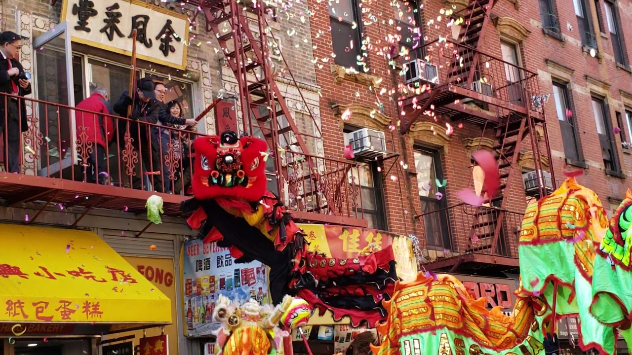 Yee's Hung Ga International Kung Fu Association- Lion and Dragon Dance on High Pole