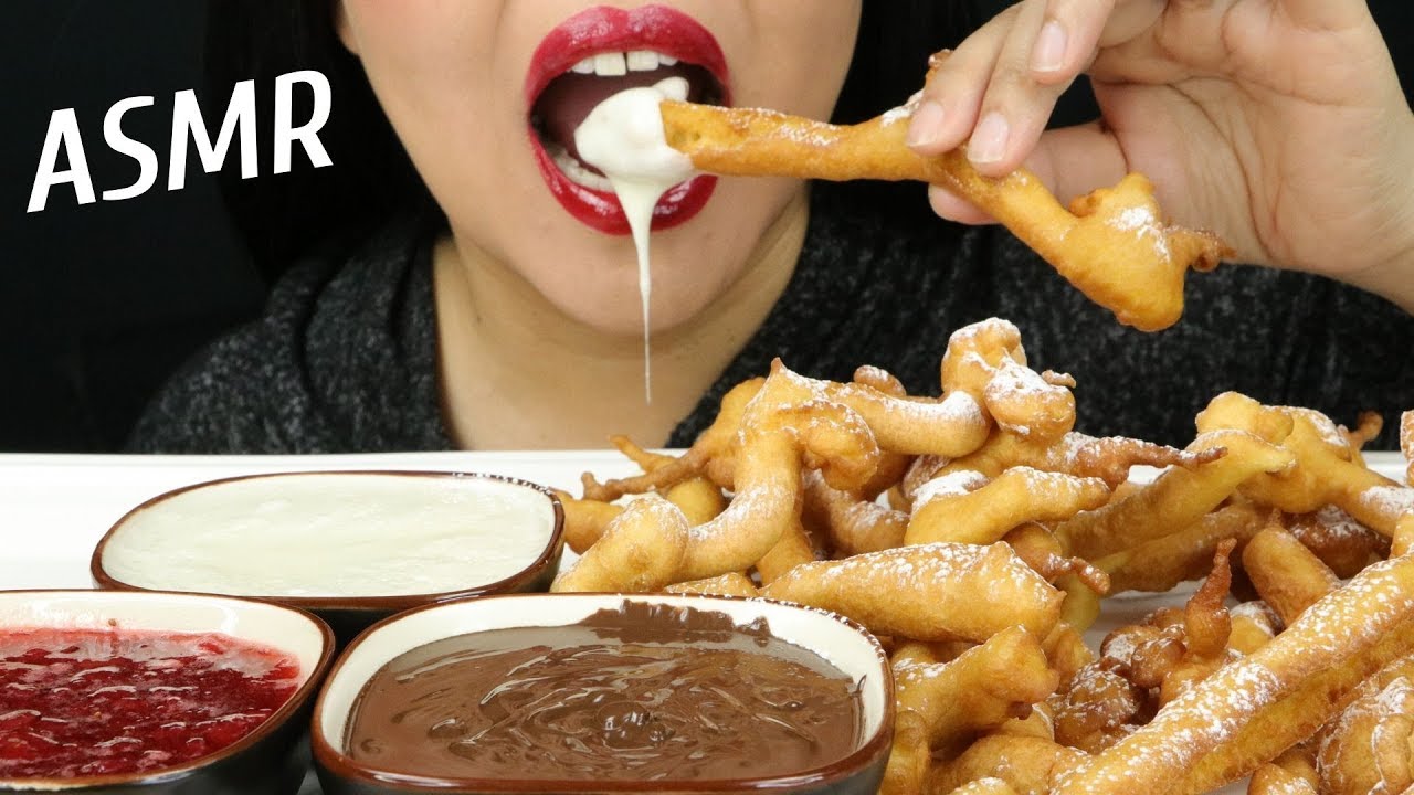 FUNNEL CAKE FRIES DIPPED IN 3 SAUCES ~ CHOCOLATE, STRAWBERRY & MARSHMALLOW ~ ASMR