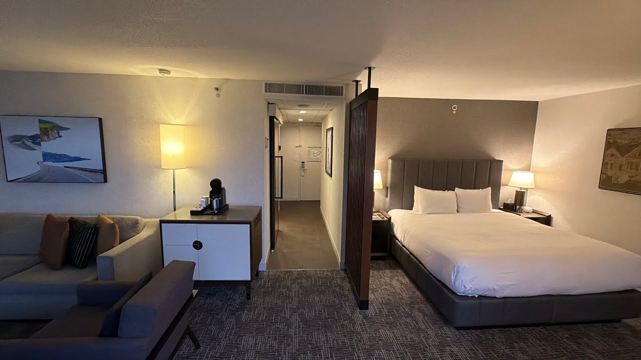 Hyatt Regency San Francisco - Bay View Studio Suite & Revolving Regency Club (Globalist Tour)