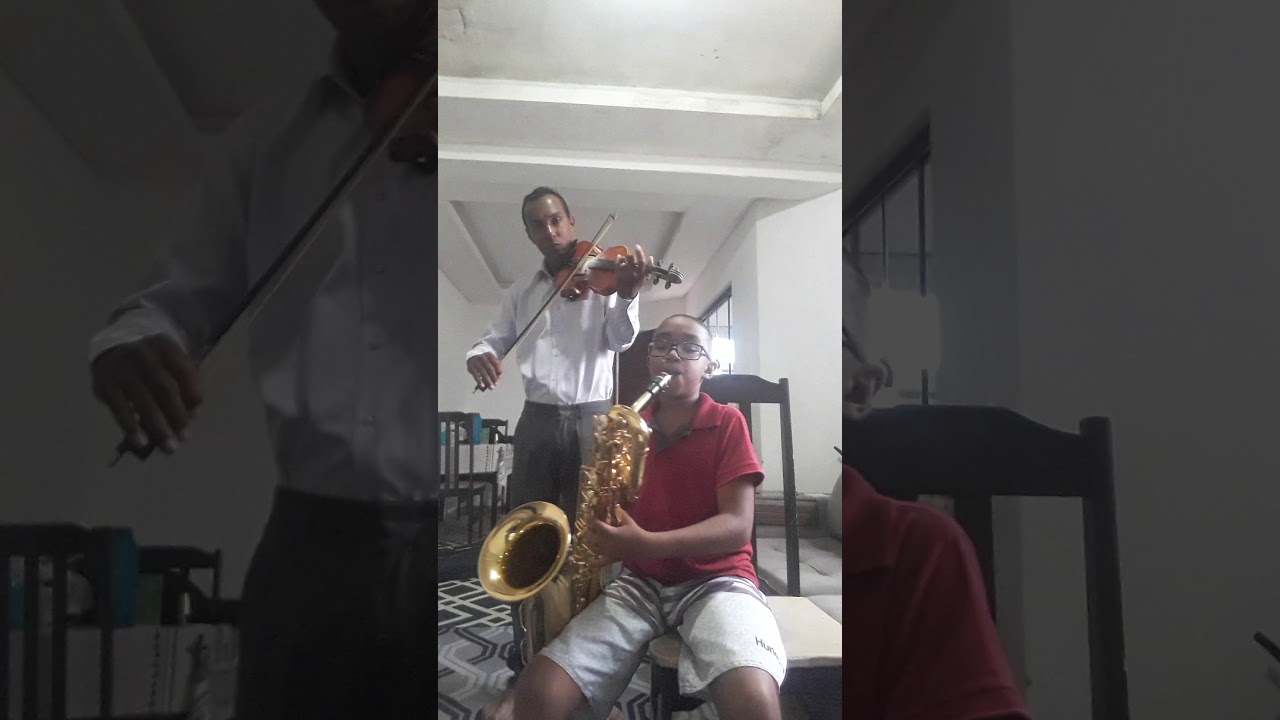 Hino 205 sax barítono e violino