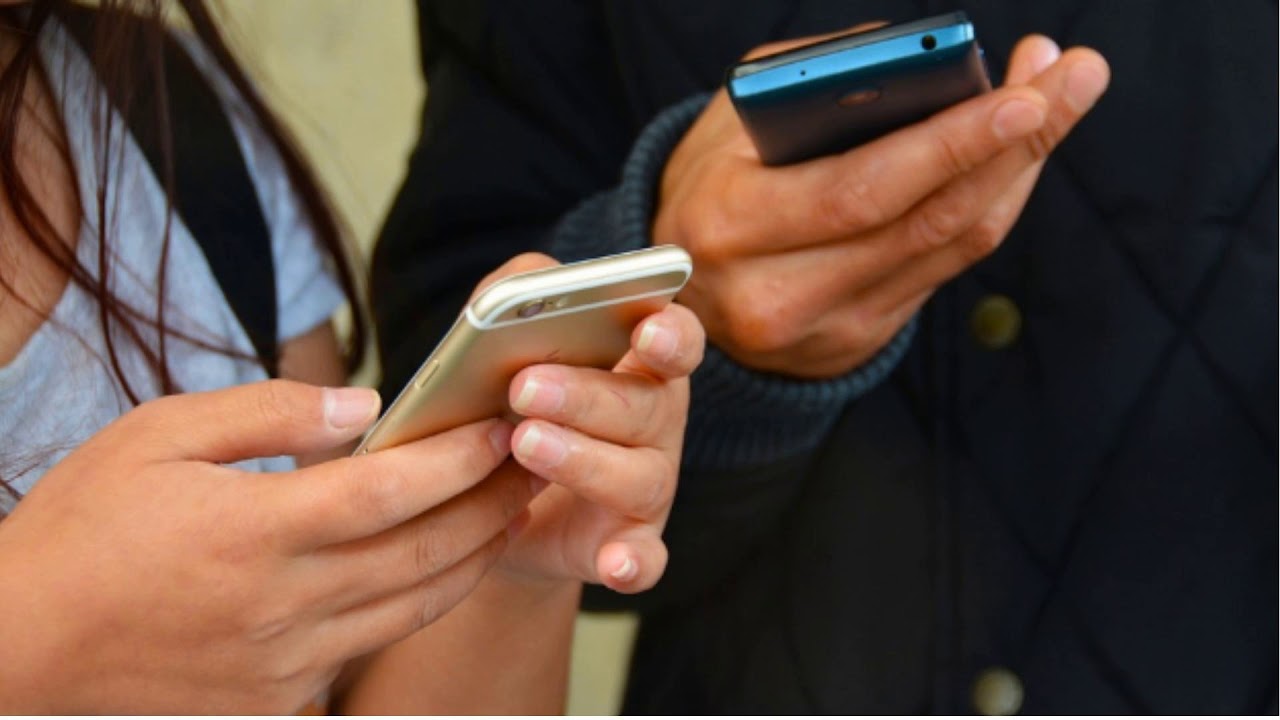 #19: Does a text message to a juror, &ldquo;Please don&rsquo;t send my brother to jail,&rdquo; result in...