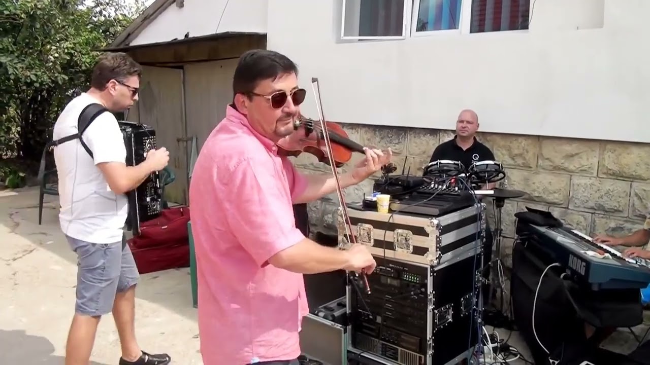 освещаване на къща на Димитър и Жулиета Димитрови