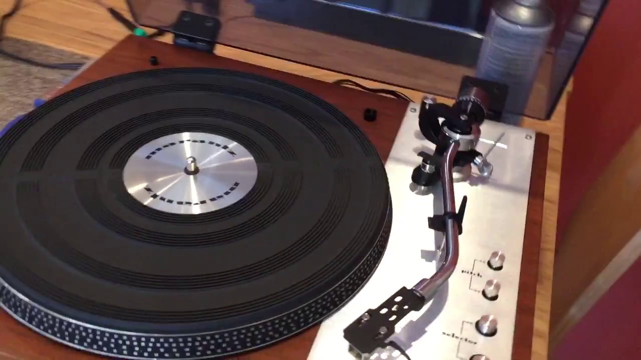 Сервисное обслуживание проигрывателя виниловых пластинок Marantz Model 6300 с прямым приводом