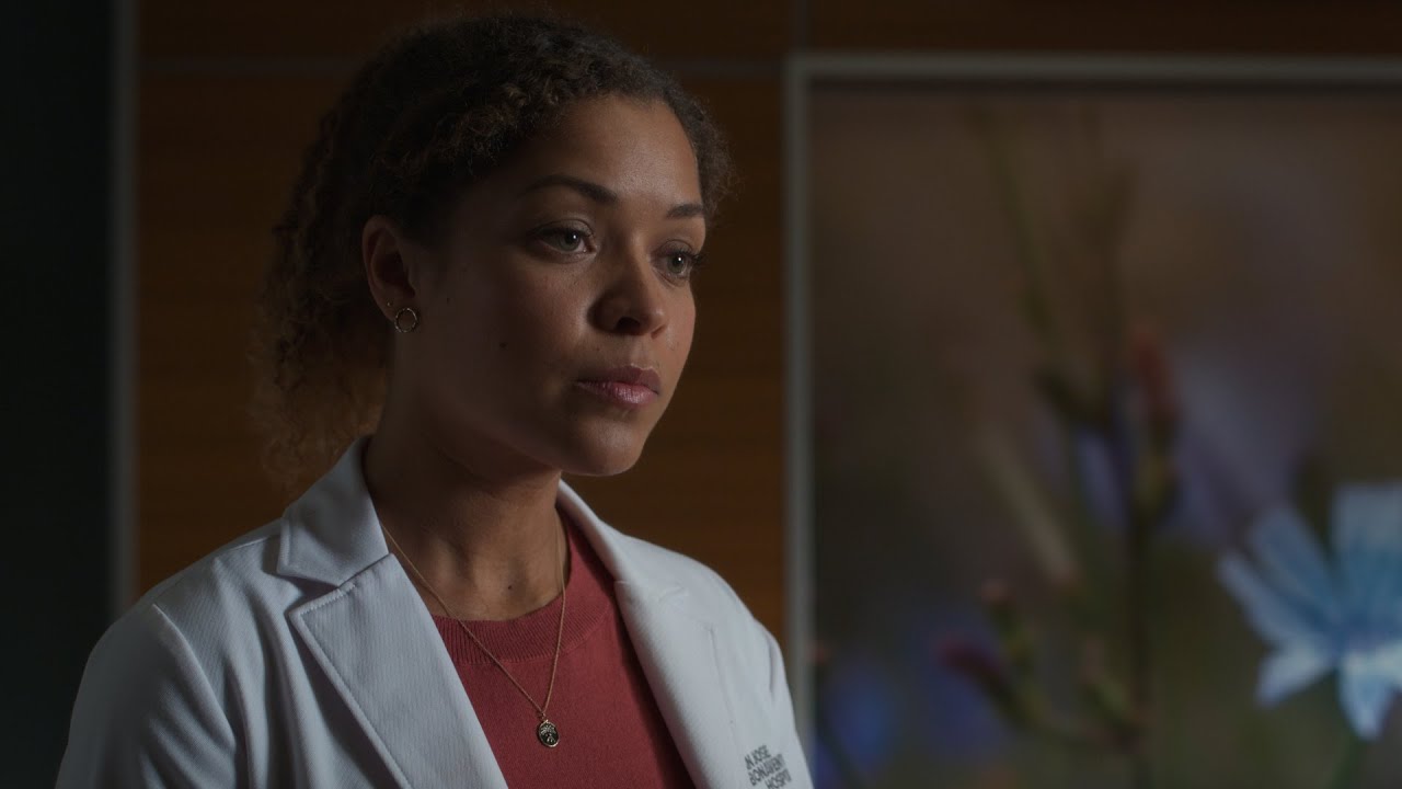 Dr. Browne Apologizes for Racially Profiling a Patient - The Good Doctor
