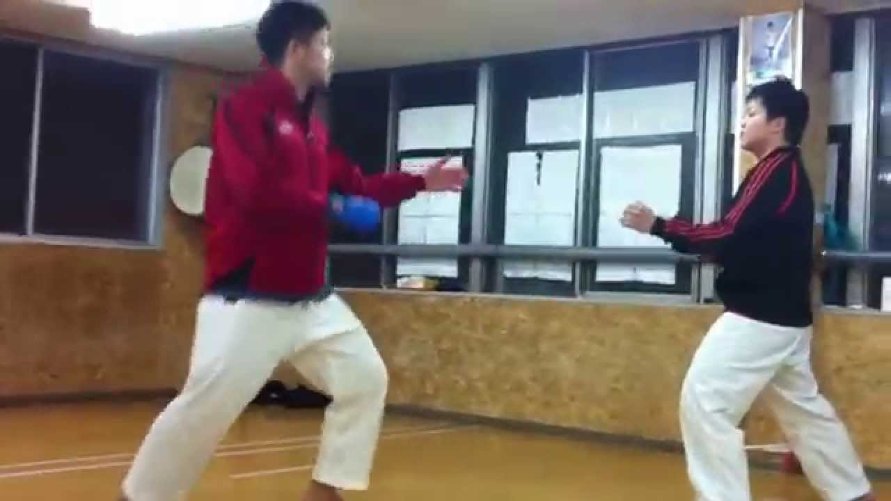 ノーモーション 突き