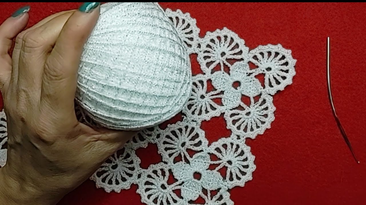 Teje cuadradito para mantel con solo tres vueltas