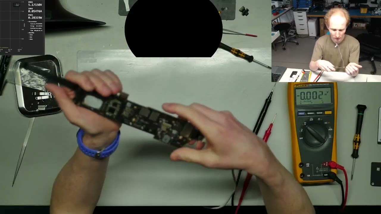 RAW#01 2xMacBook Air 2020 A2337 820-02016 typical 5v 0A no power repair