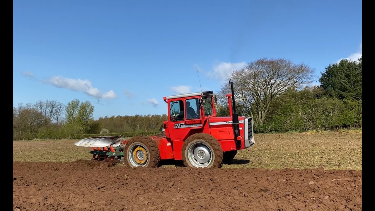 Cumbrian Farming 2023. Springtime ploughing with the Massey 1250.