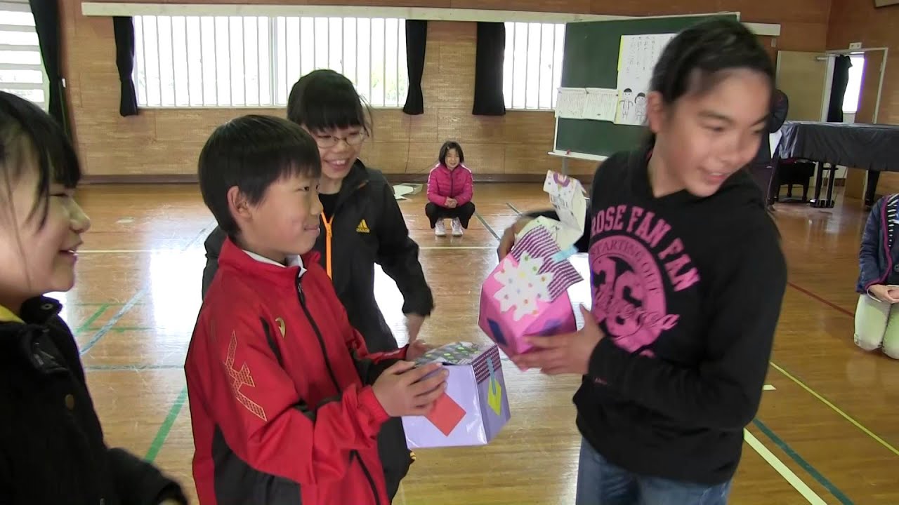 種子島の学校活動：安城小学校6年生を送る会