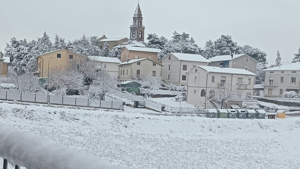 Snowy Drive In Italy 🇮🇹/ Driving In Snow 🌨️