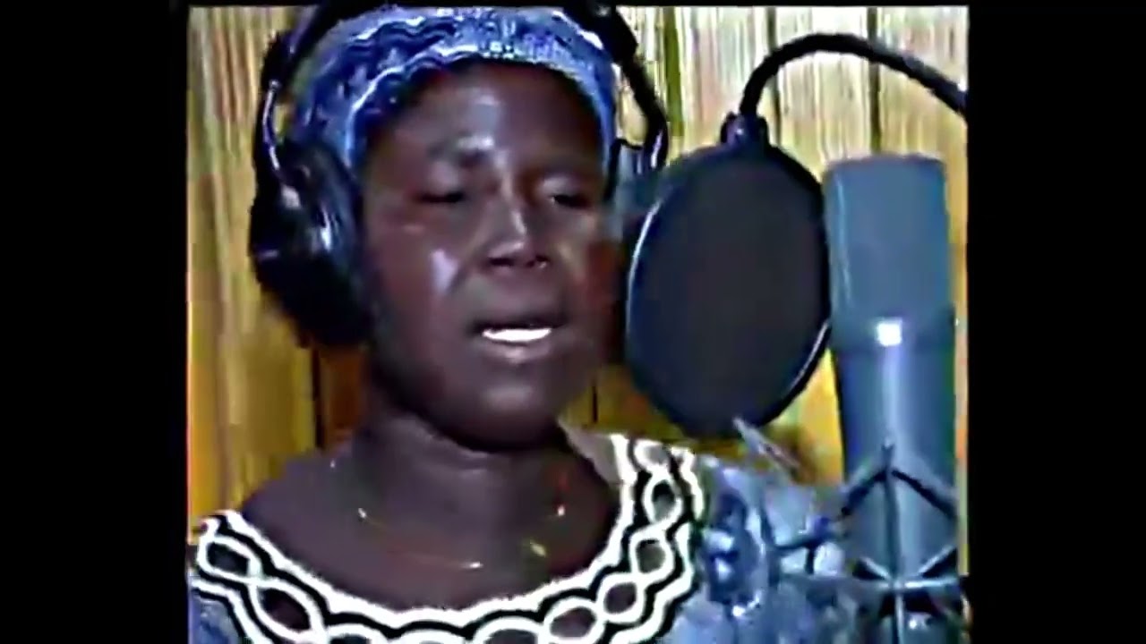 Troupe Namangbzenga de Kaya_Kom Pugli Wa Karengo