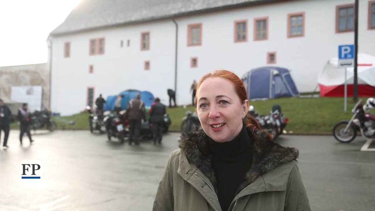 Mittelsachsen reisen mit MZ-Maschinen nach Augsutusburg