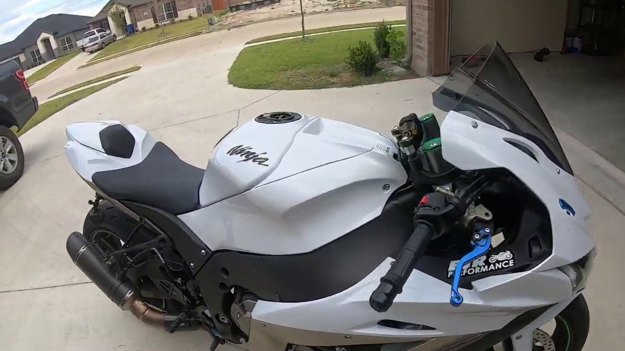Walk around of my 2017 Kawasaki Zx10r