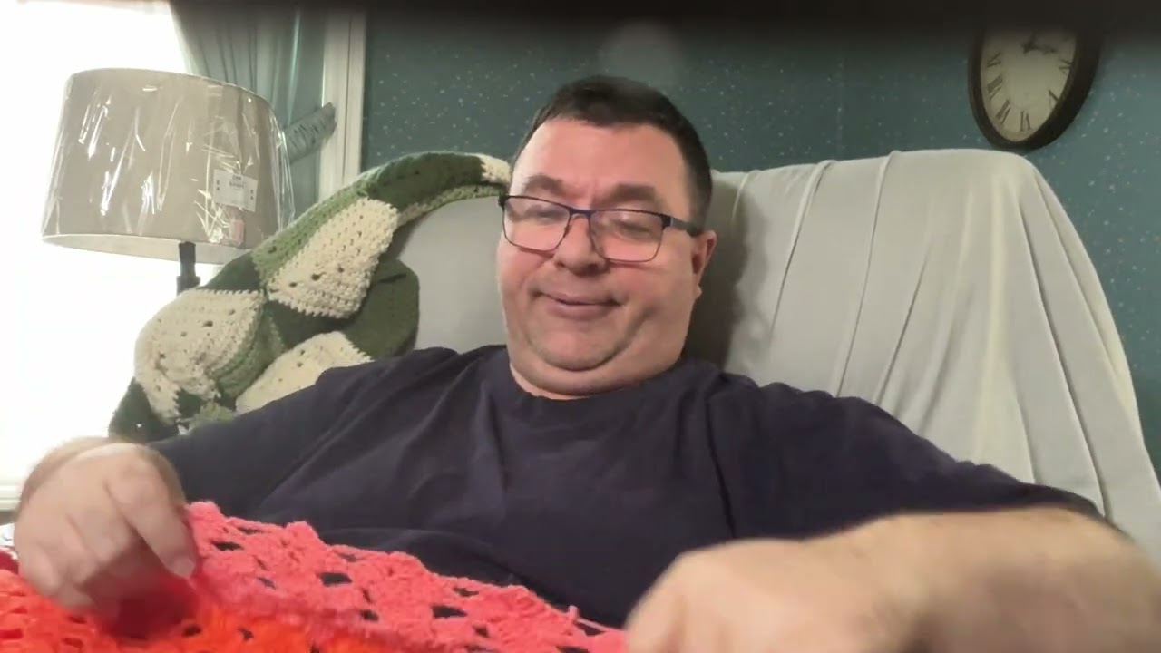 Good Afternoon Come Crochet or Knit With Me