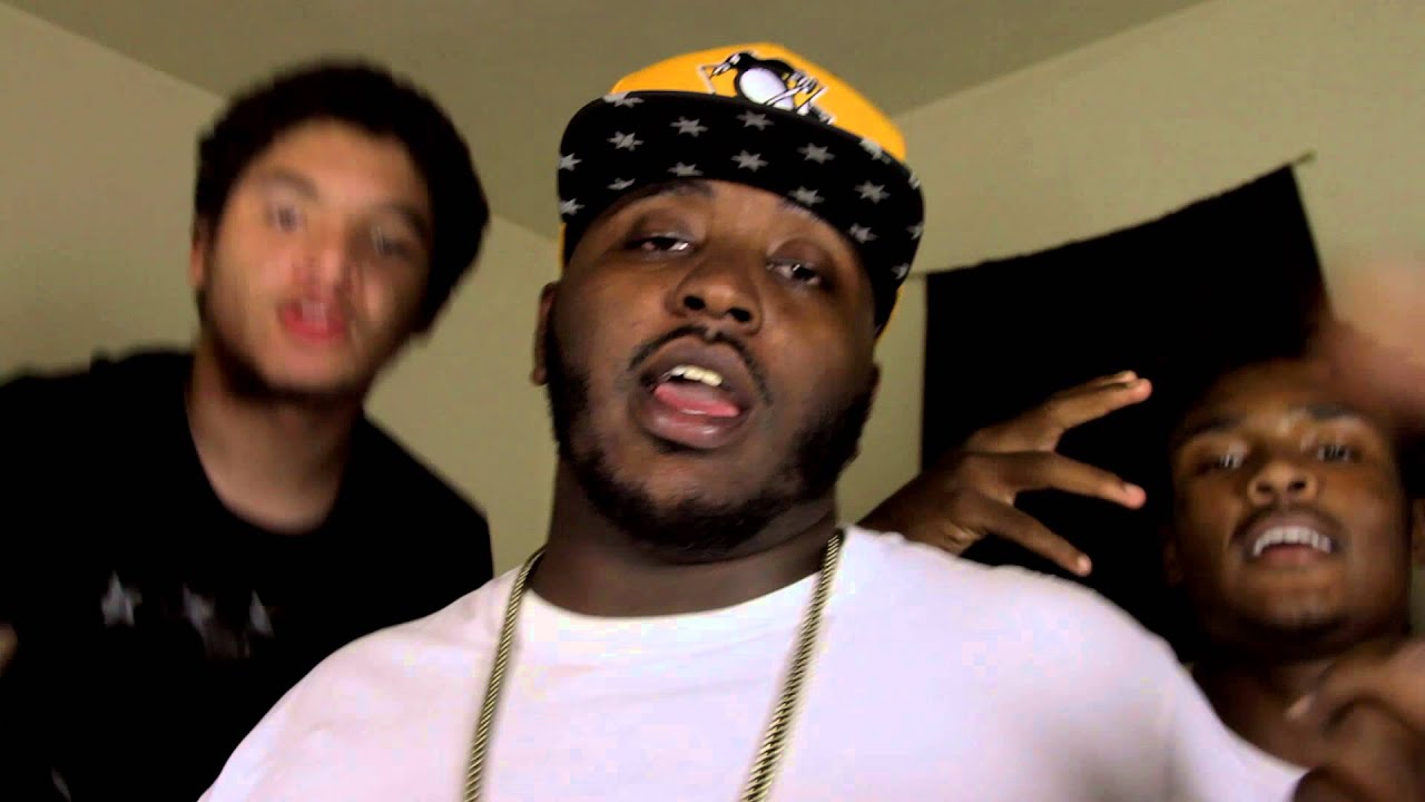 Trillzee - I Be Knowing [Official Video] LaFamilVille
