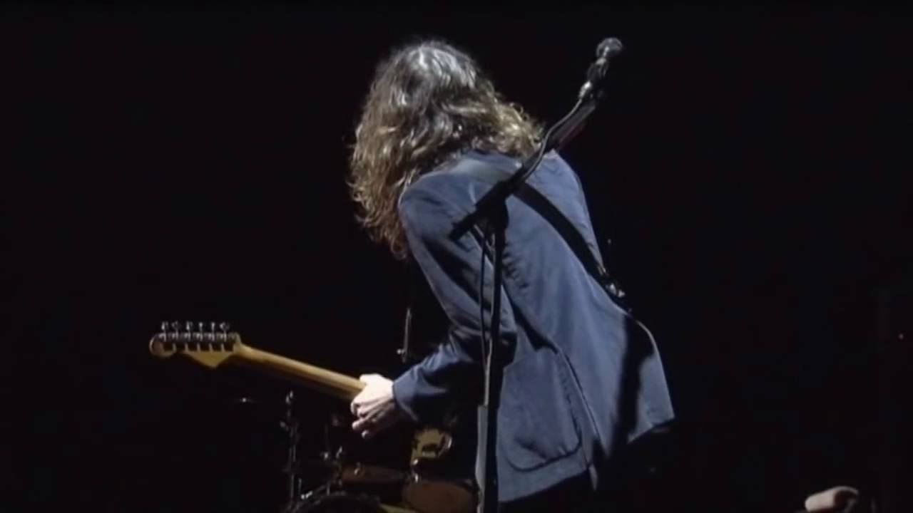 Red Hot Chili Peppers Intro Jam (Niigata 2006)