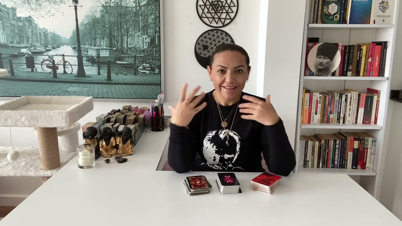 ❤️‍🩹AKLINDAKİ KİŞİ SENİ KAYBETTİĞİNE PİŞMAN OLDU MU? SİZDEN AF DİLEYECEK Mİ? #tarot #tarotfali #fal