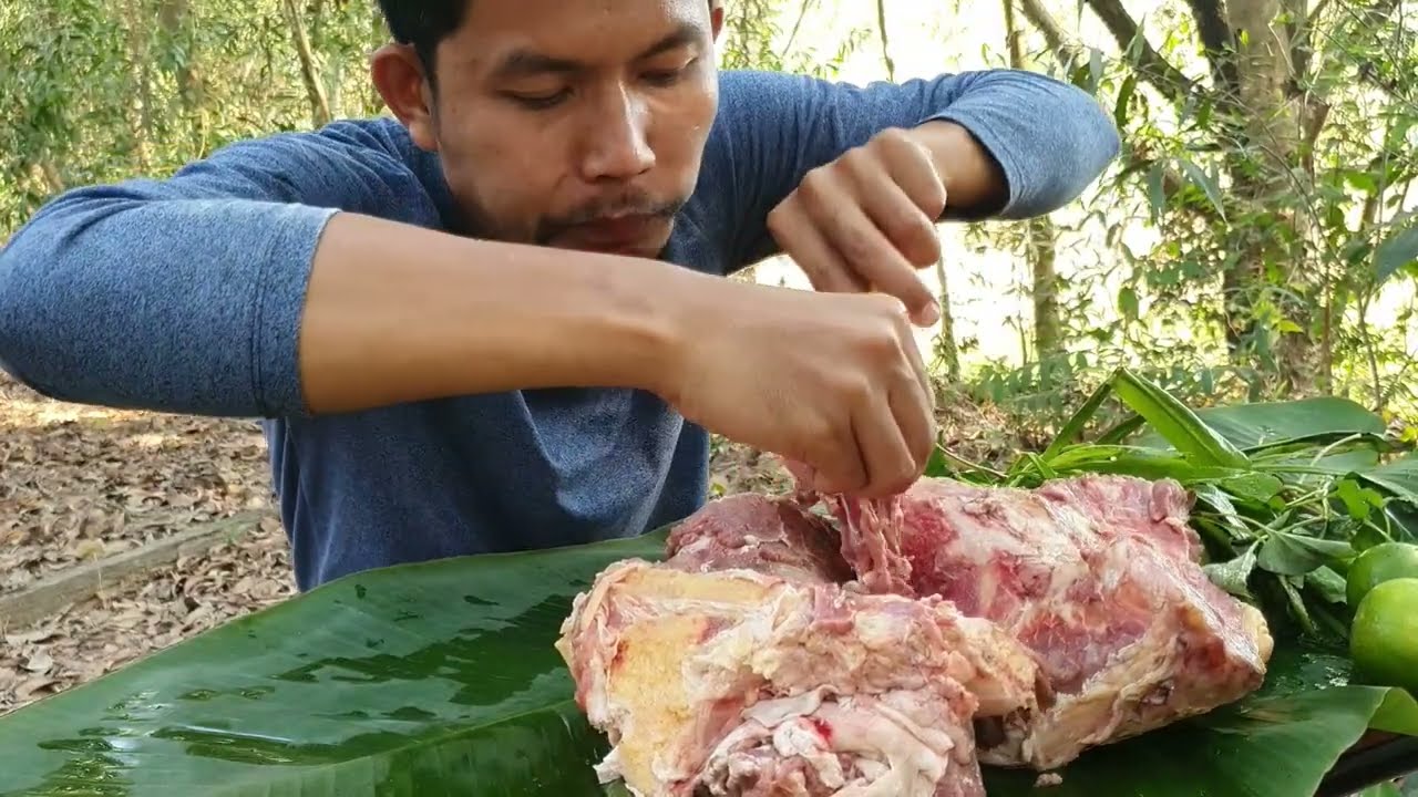 Eat fresh beef with lemon #21