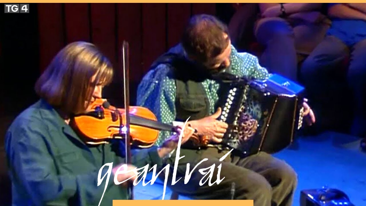 Jackie Daly, Maura O'Keefe & Paul de Grae | Amharclann na Gráinsí, Corcaigh | Geantraí 1996 | TG4