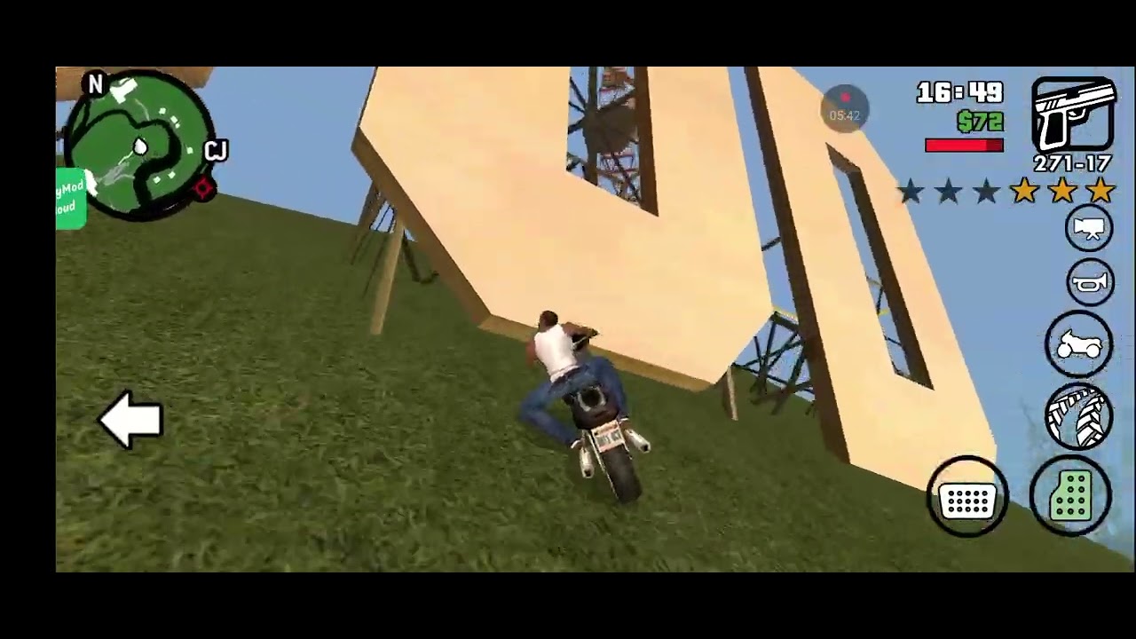 Jugando GTA San Andreas pero escape de la policía 