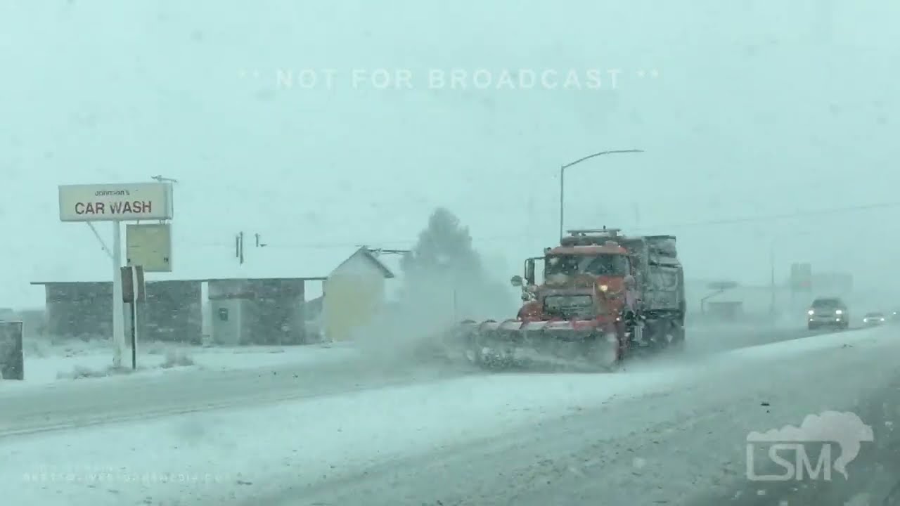 11-03-2022 Blanding, Utah - Heavy Snow Squall