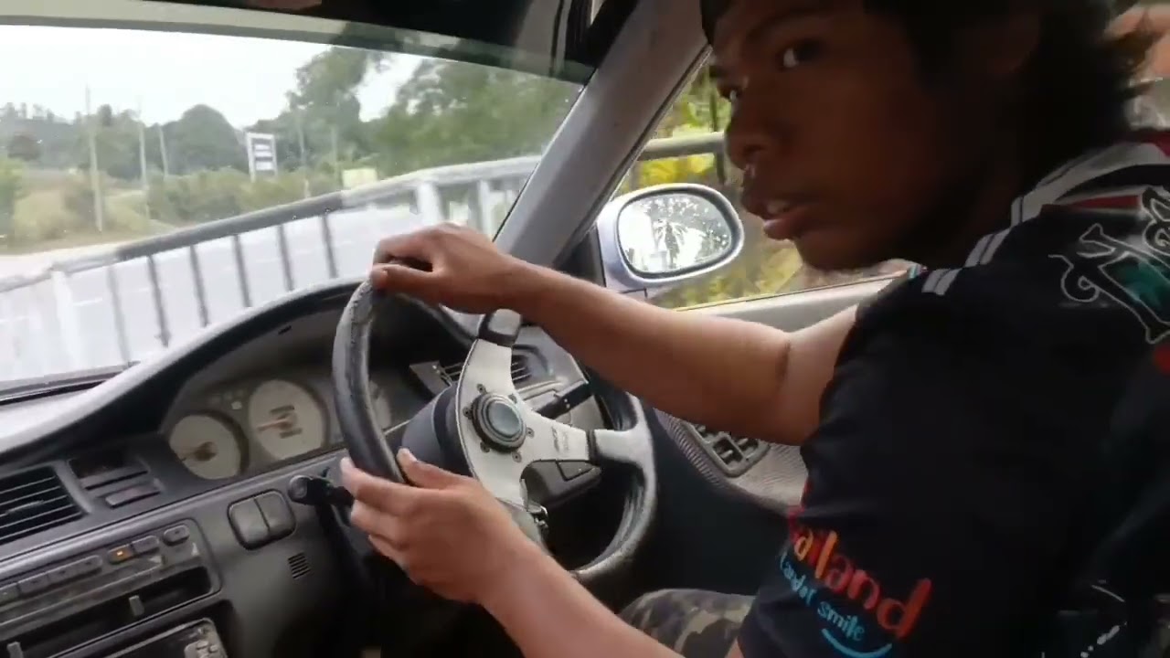 Hari pertama upload vedio. Sebelum Ramadan, jom panas kan enjin #hondaeg6ferio 