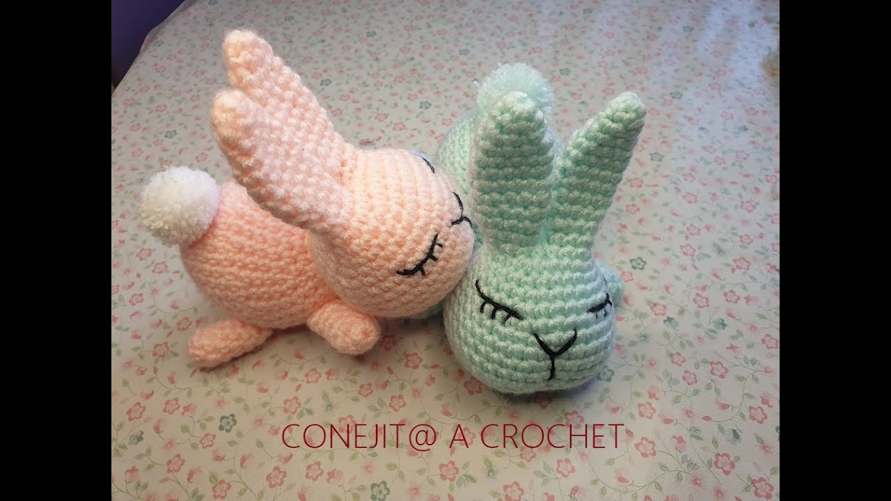 CONEJITO A CROCHET