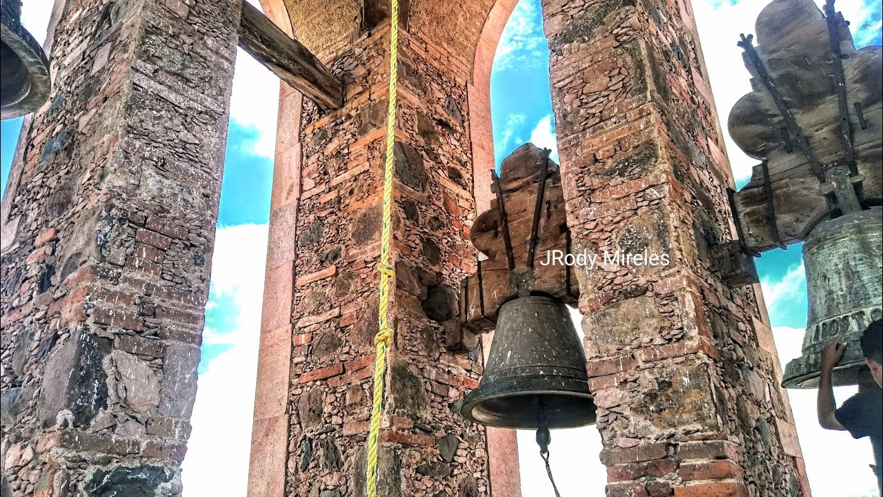 El Repicar de las Campanas de la Parroquia de la Asunción Dolores Hidalgo Guanajuato
