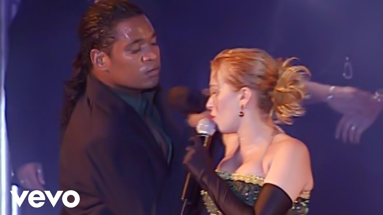 Banda Calypso - Disse Adeus (DVD Na Amaz&ocirc;nia - Ao Vivo / 2004)