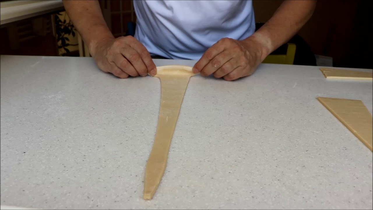 Comment rouler un croissant droit ?